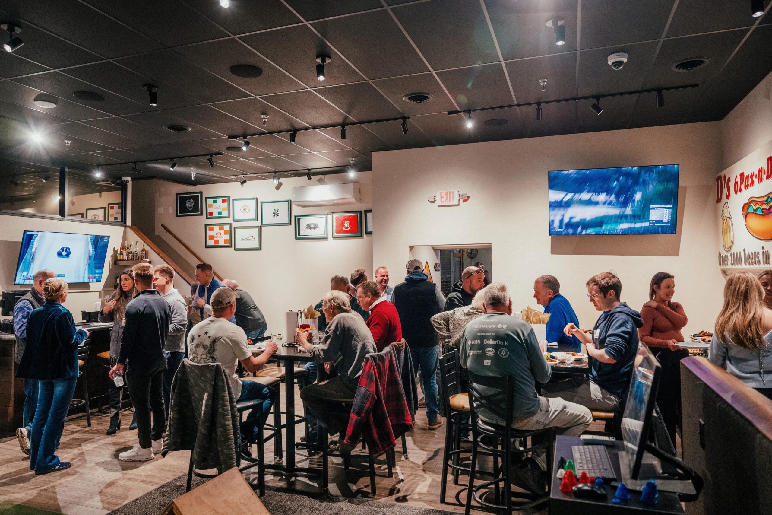 networking event at D’s Six Packs & Dogs